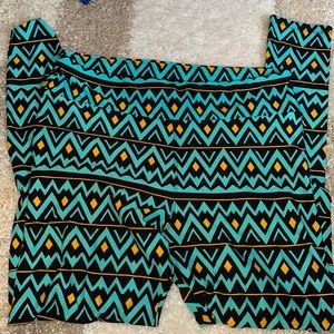 Aztec leggings soft and comfortable
